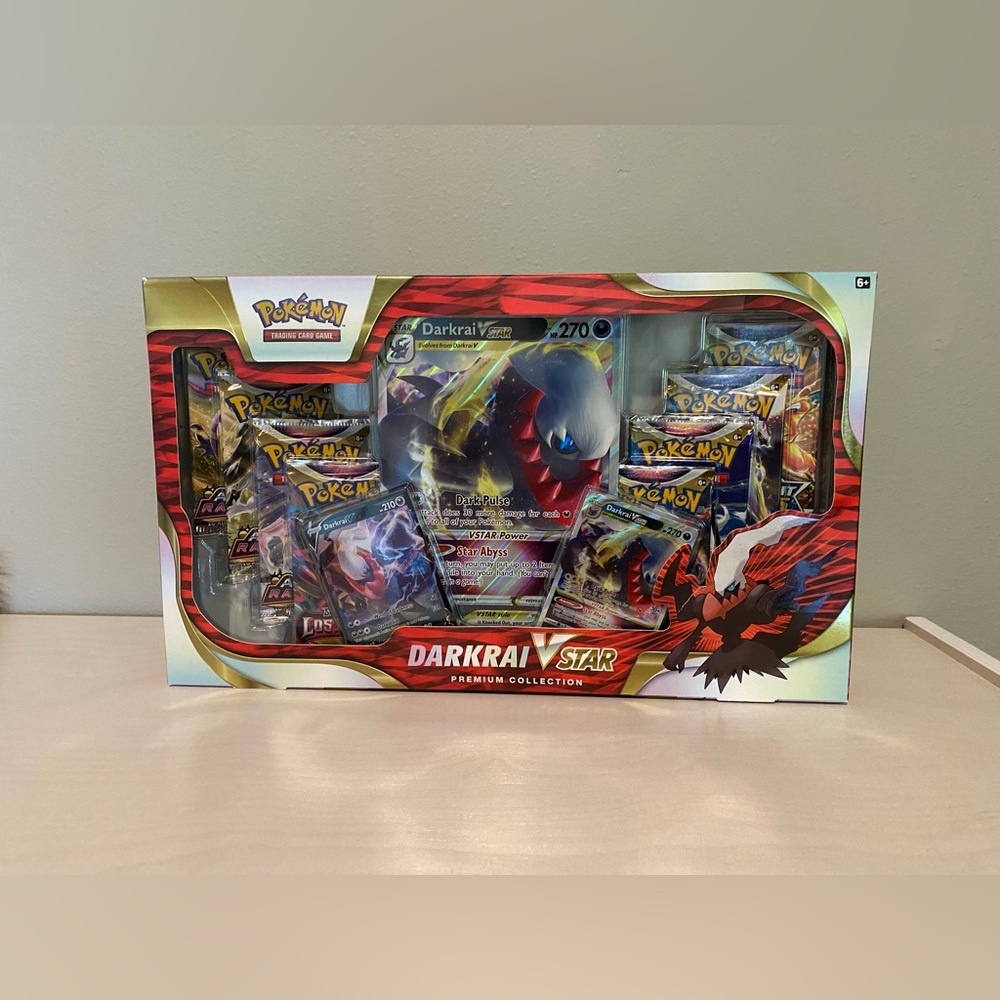 Pokemon Cards: Darkrai VSTAR Premium Collection Box Pokémon TCG